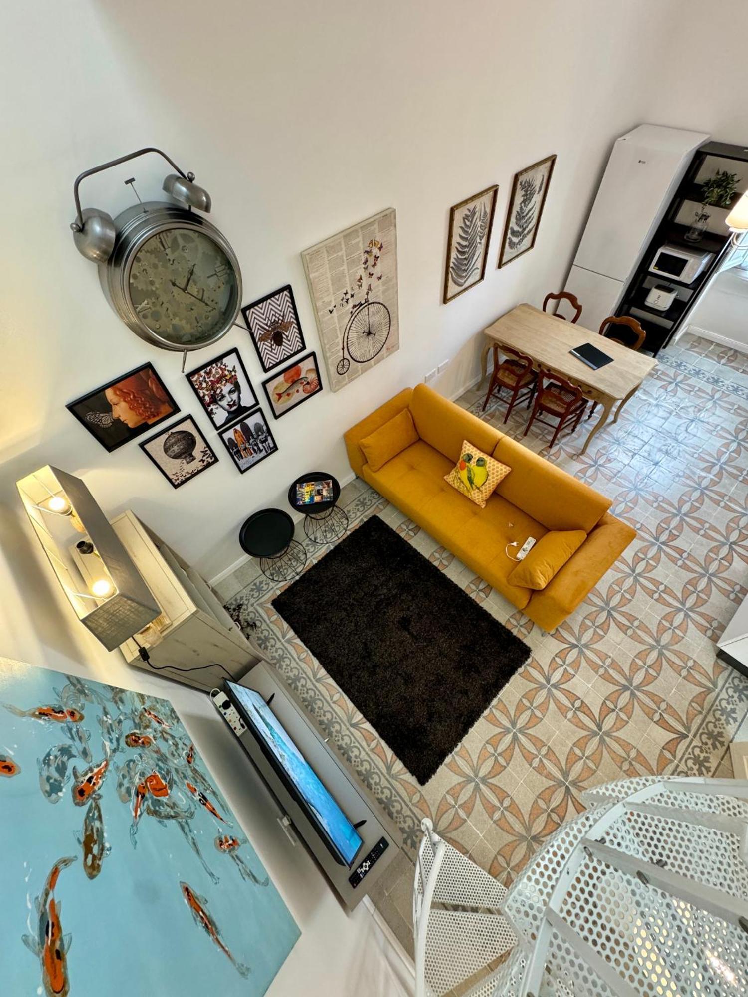 Stylish Boutique Duplex - Orange - 2 Double Bedrooms Appartement Hamrun