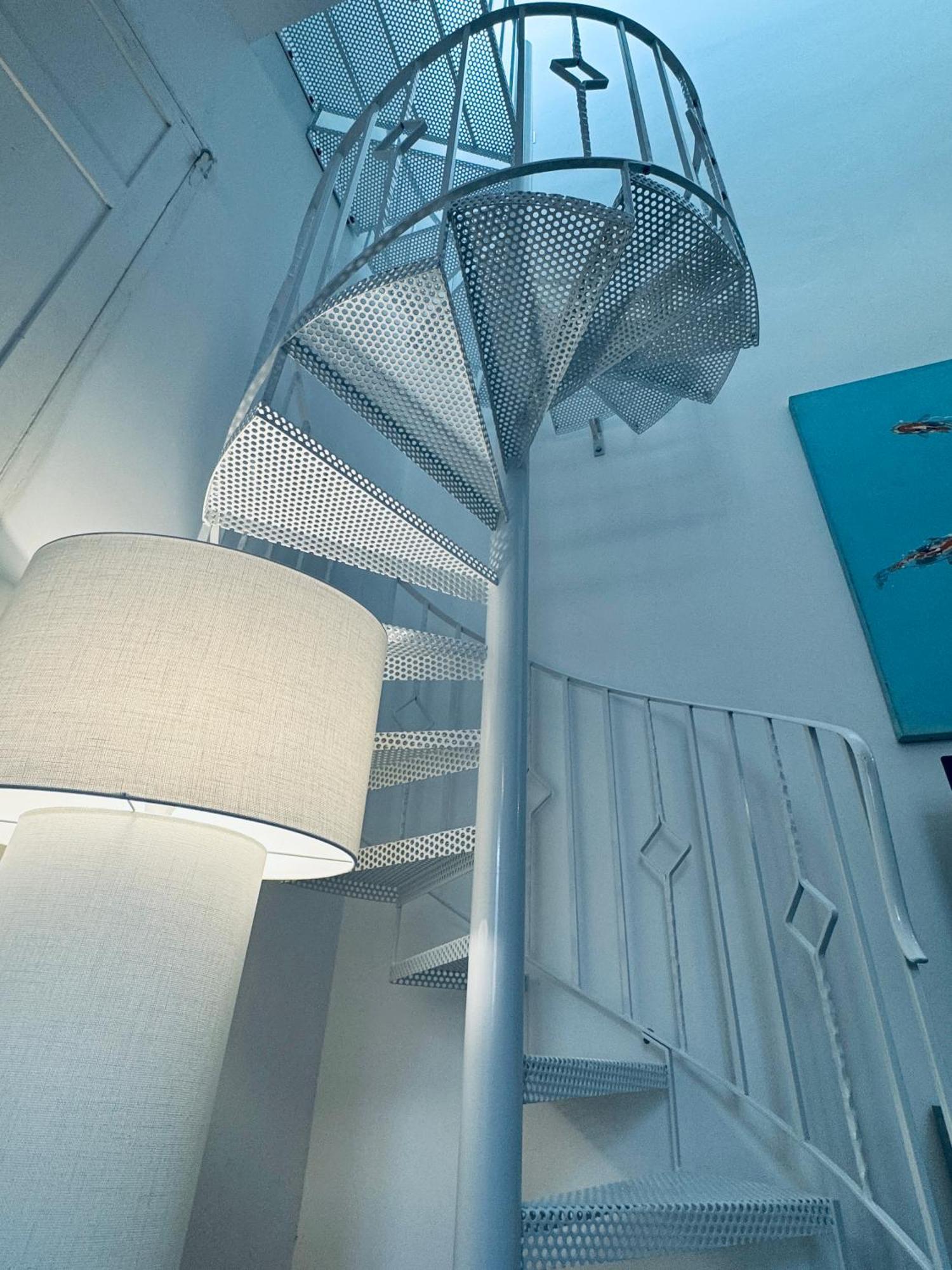 Stylish Boutique Duplex - Orange - 2 Double Bedrooms Appartement Hamrun